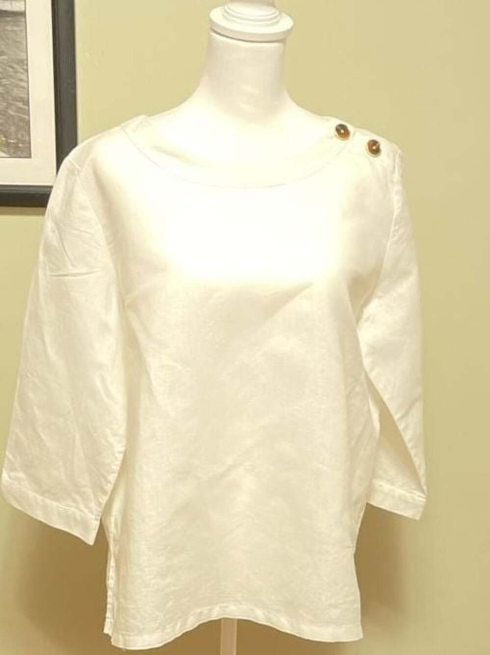 Ellen Tracy White Linen Blend 3/4 Sleeve Tunic Top with Shoulder Buttons Sz.L